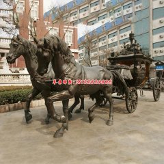 銅駟馬雕像