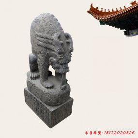鎮(zhèn)水石雕神獸