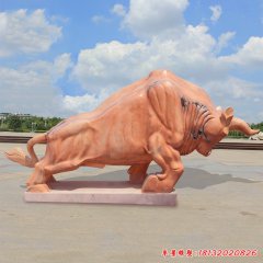 開墾牛石雕