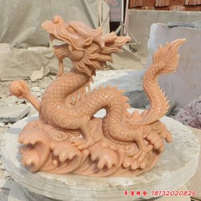 巨型石雕龍