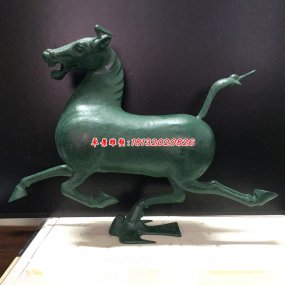 馬的青銅雕塑