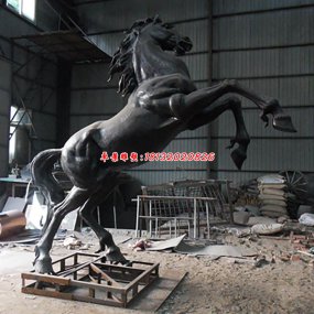 公園廣場(chǎng)銅雕馬