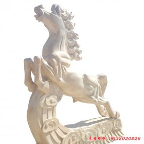 廣場(chǎng)石馬雕塑