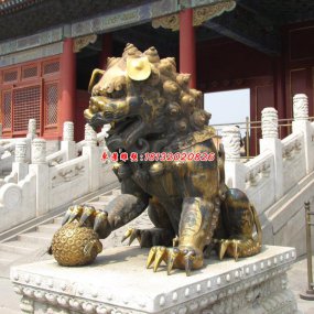 頤和園 銅獅子
