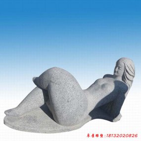 抽象女性大理石雕像