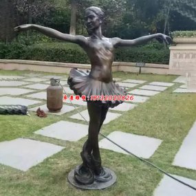 女銅像雕塑