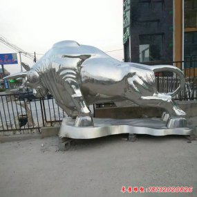 城市雕塑拓荒牛