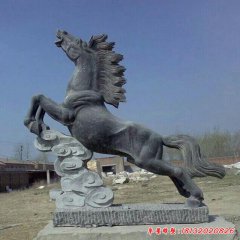 仿古石雕馬