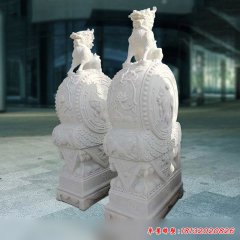 抱鼓麒麟石雕