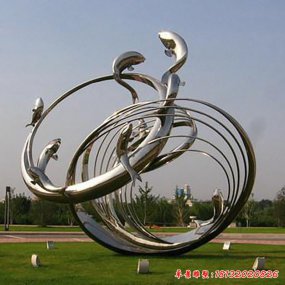 廣場(chǎng)魚(yú)雕塑