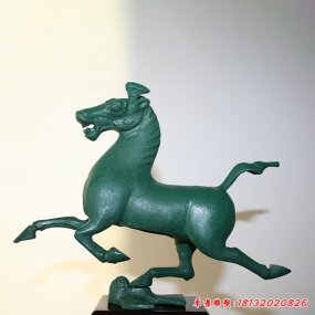 馬踏飛燕雕塑