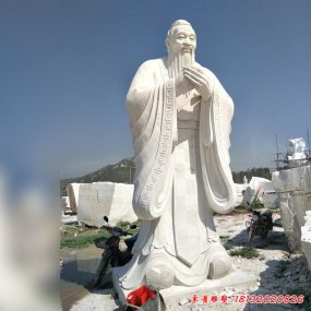 天安門(mén)廣場(chǎng)孔子塑像